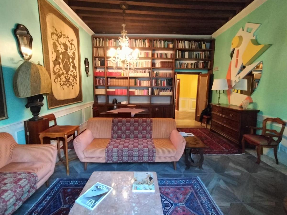 Luxury Apartment Near Rialto Bridge Венеция Екстериор снимка