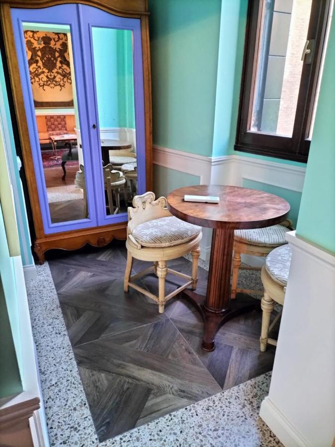 Luxury Apartment Near Rialto Bridge Венеция Екстериор снимка